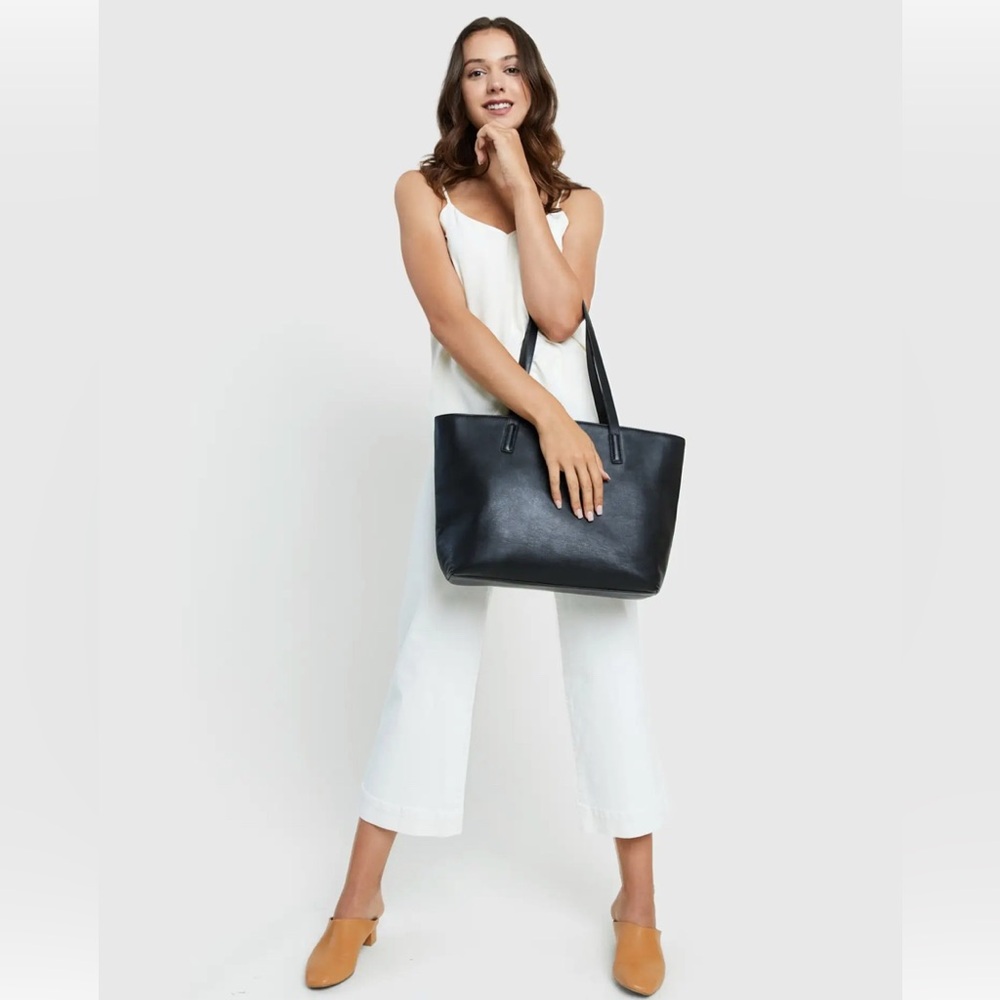 Quince Black Italian Leather Tote Bag for Everyday Use